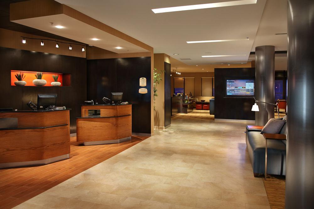 Courtyard By Marriott Stuart Hotell Exteriör bild