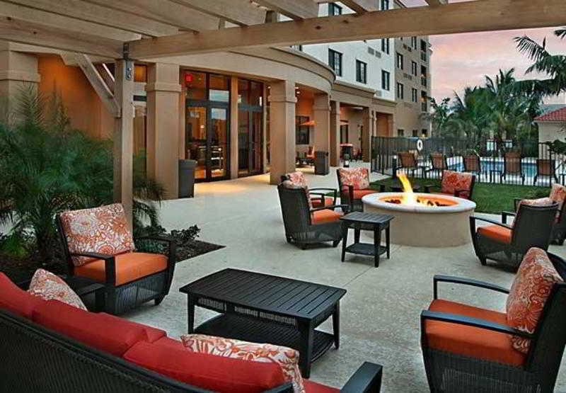Courtyard By Marriott Stuart Hotell Exteriör bild