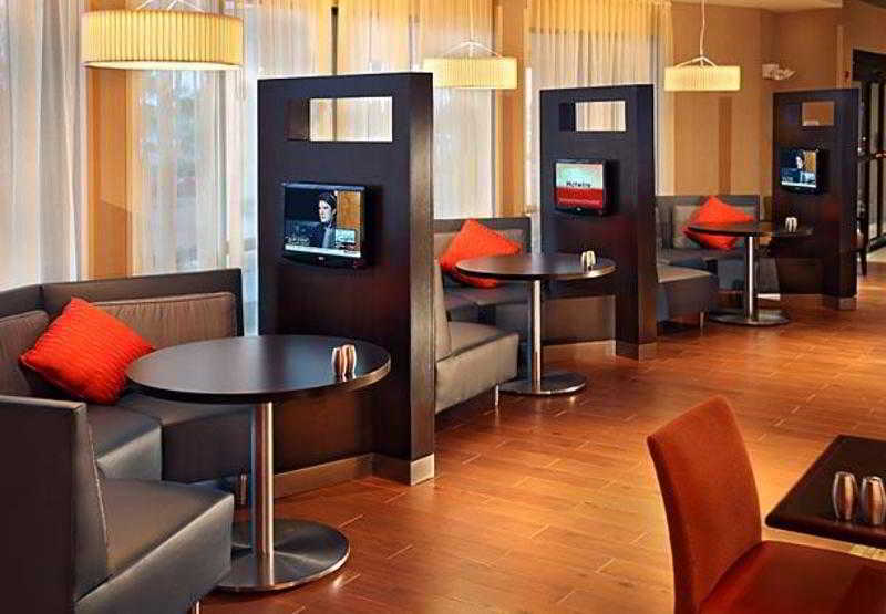 Courtyard By Marriott Stuart Hotell Exteriör bild