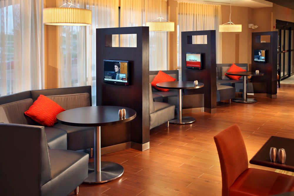 Courtyard By Marriott Stuart Hotell Exteriör bild